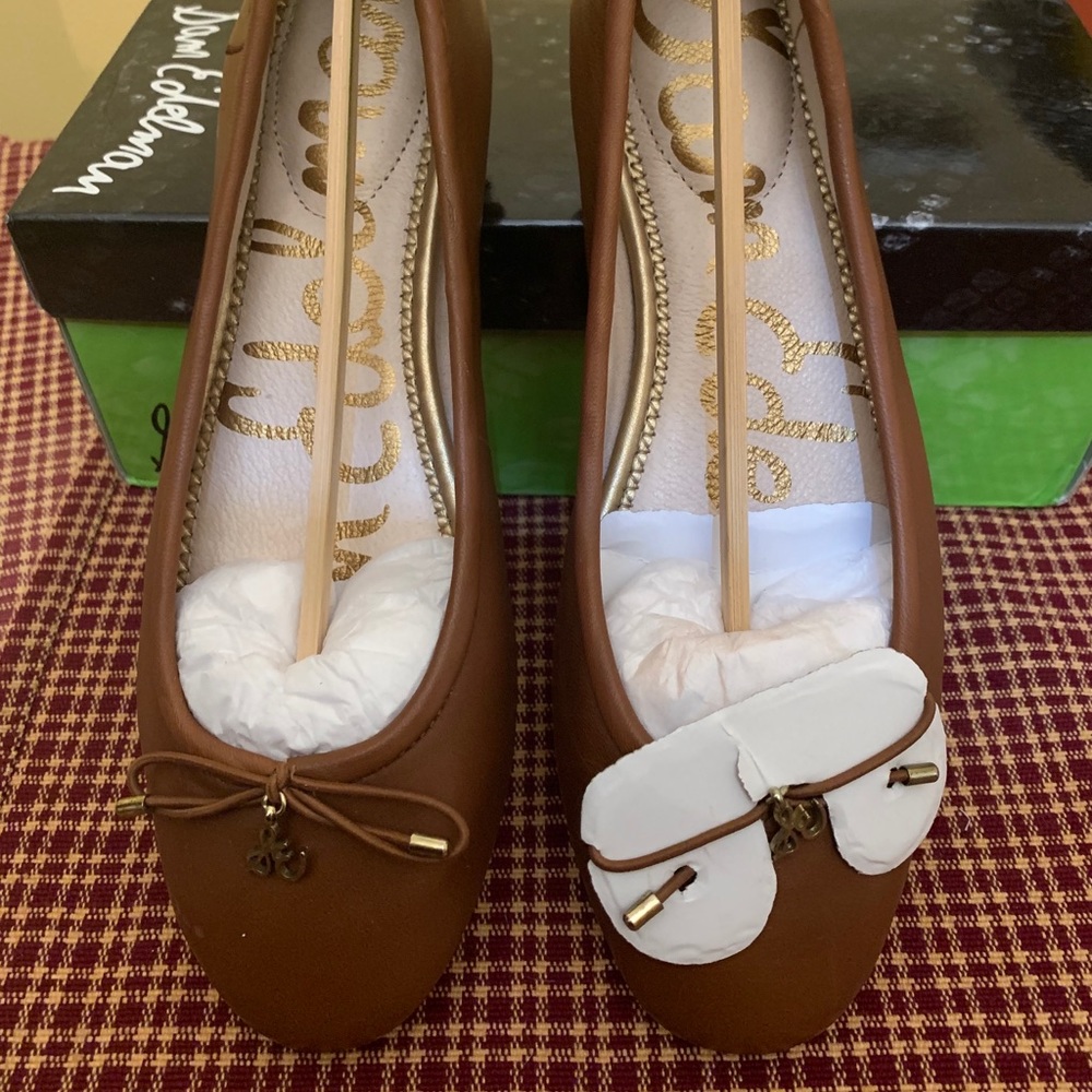 Brand New Sam Edelman Brown Felicia ballet flats